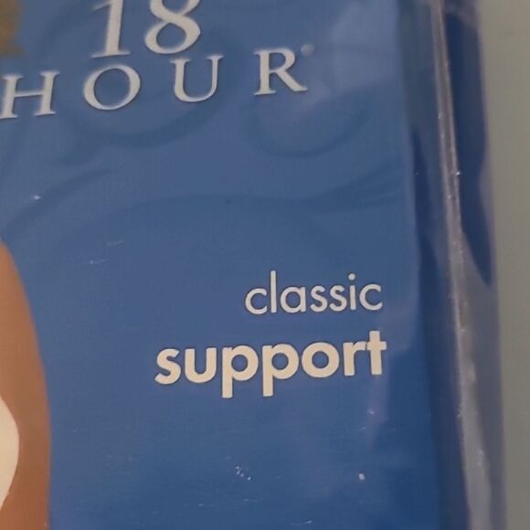 Playtex White Classic Support Bra - Picture 5 of 8